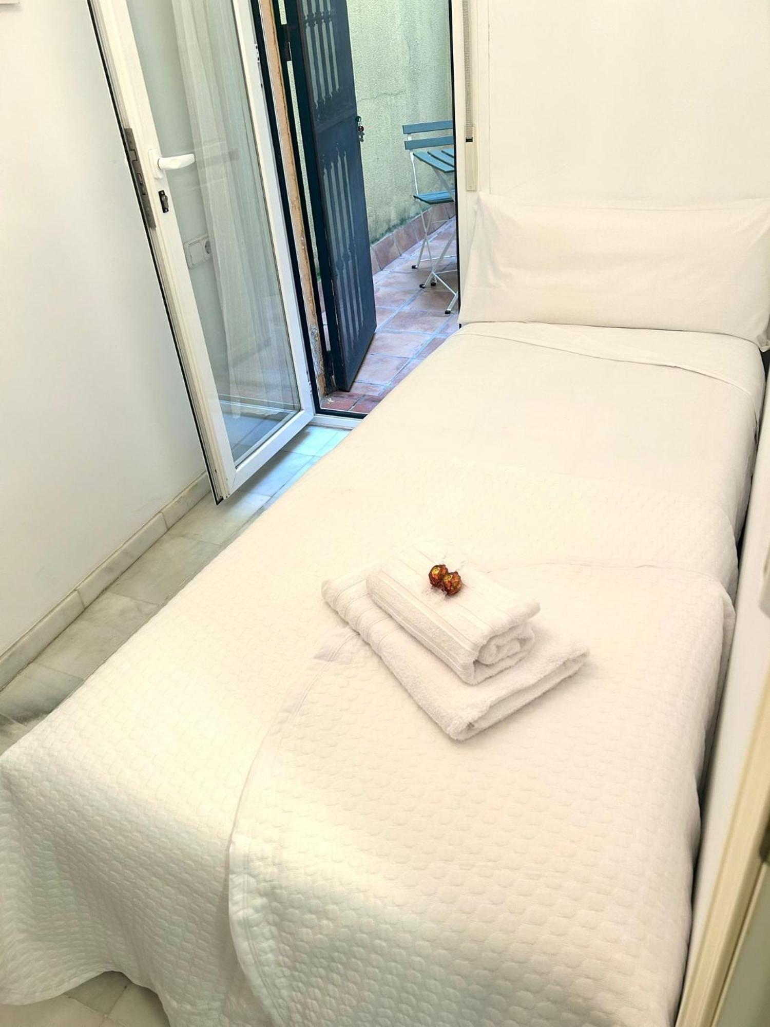 Triana Apartment Sevilla Exteriör bild
